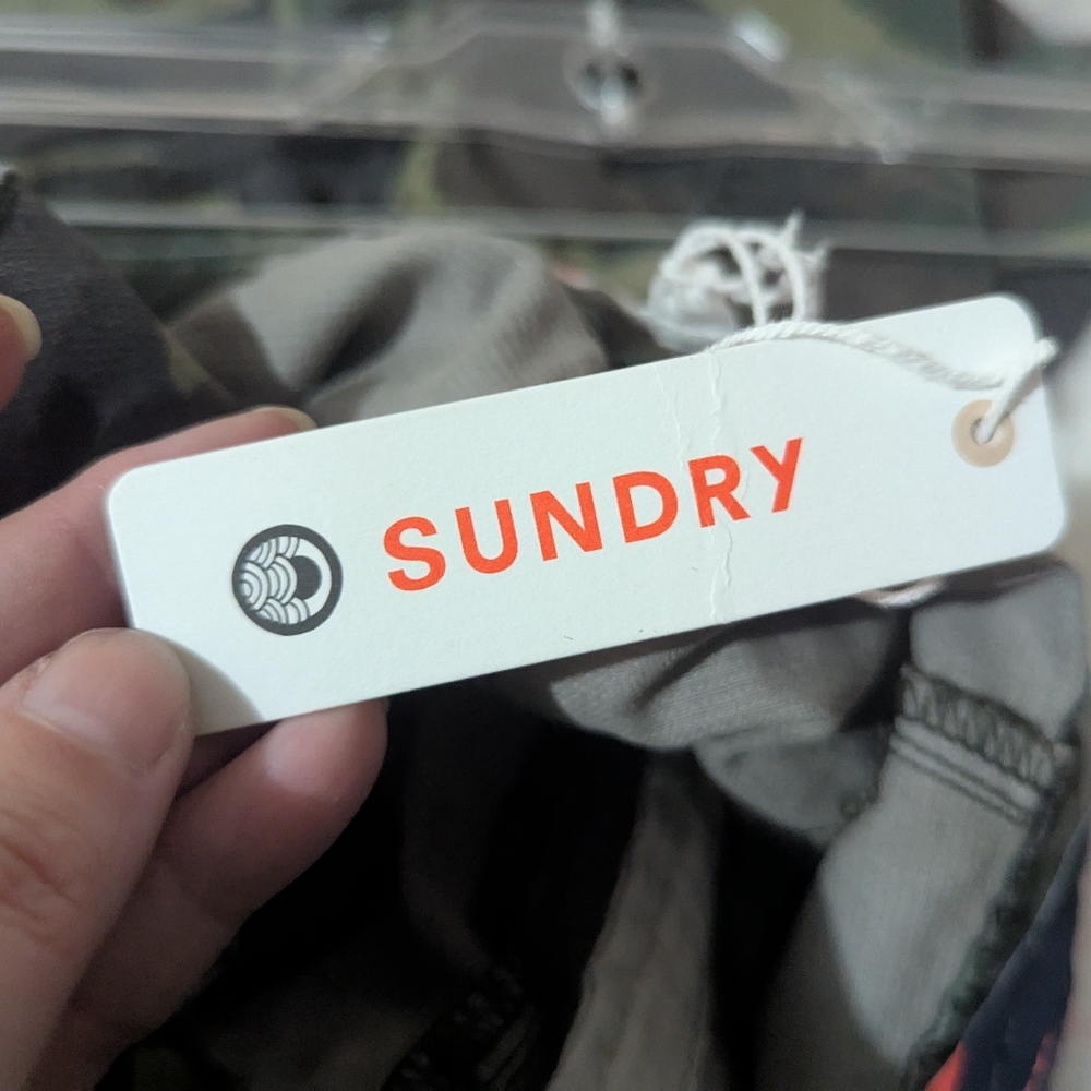 Sundry Camo Pants Utility Joggers Camouflage Dusk Size 29 New With Tags! - Picture 16 of 16